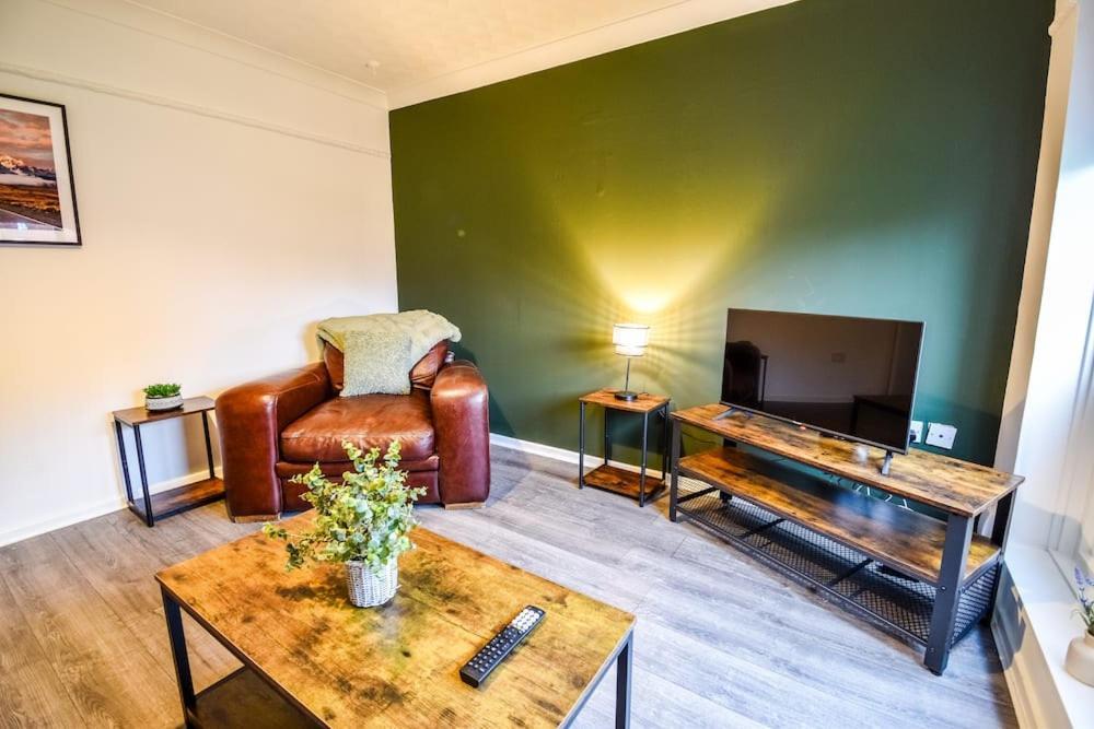 Woodcock House 3 Bedrooms Workstays Uk Lackenby Εξωτερικό φωτογραφία